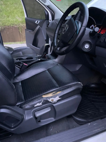 mazda-bt-50-pickup-big-3