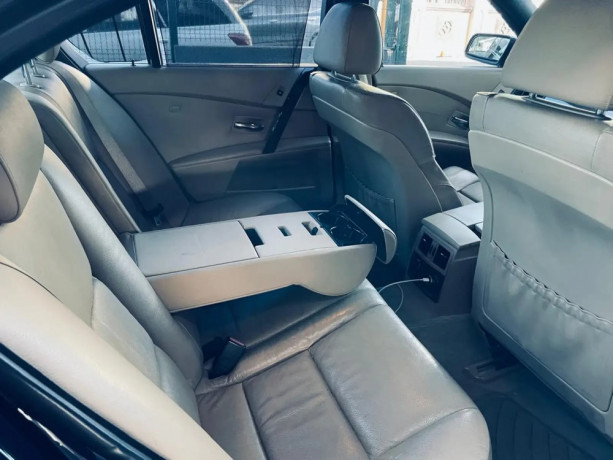 bmw-5-series-2007-e60-525i-big-8